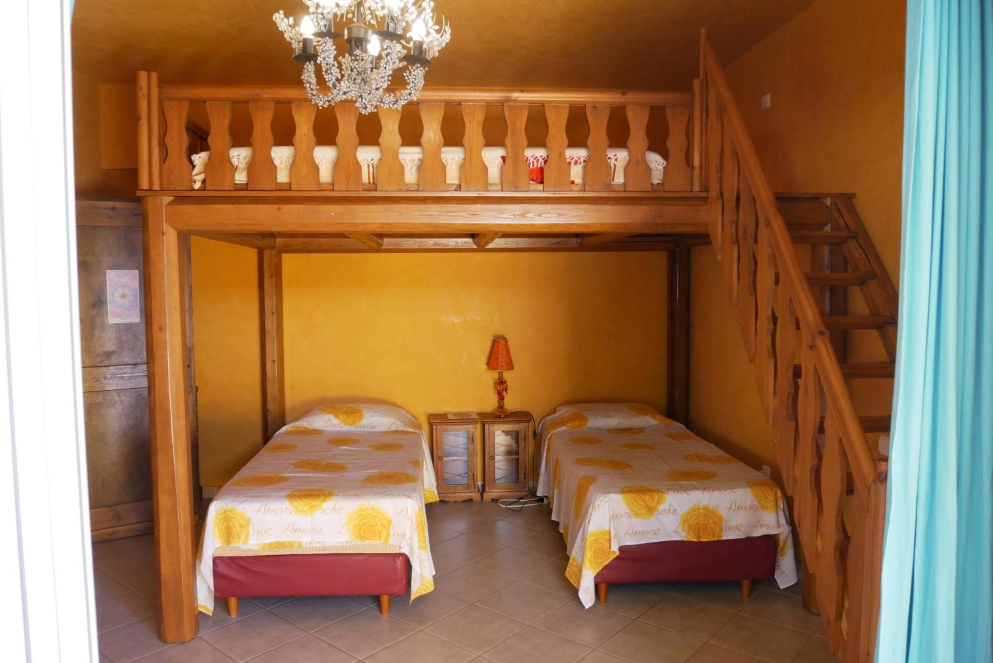 Aghia Marina Casa Di Luce Bed & Breakfast エクステリア 写真